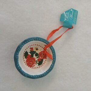 The Pioneer Woman Ceramic Christmas Ornament- Pie Plate
